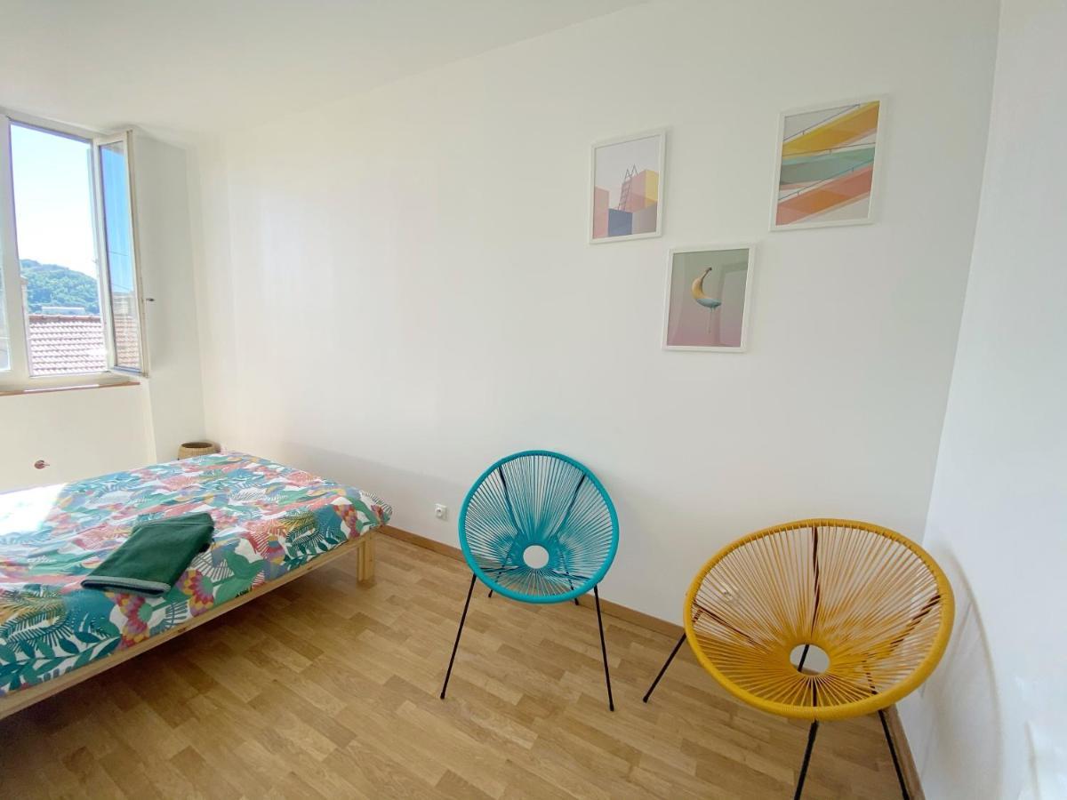 22 Chic & Cosy Grand Appart 92M2 Parking Gratuit Hypercentre Netflix Сент Етиен Екстериор снимка